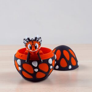 Smocze jajo z ruchomym smokiem